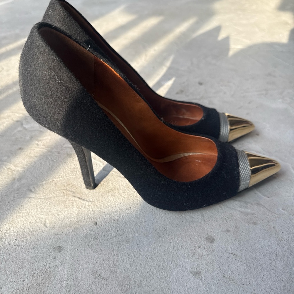 Givenchy Metallic Gold Pointed-Toe Pumps - Picture 2 of 6